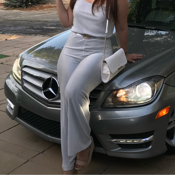 Pleated Wide Leg Jumpsuit - Picture 6 of 6